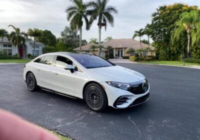 2022-mercedes-benz-eqs-eqs-450-4dr-sedan-1